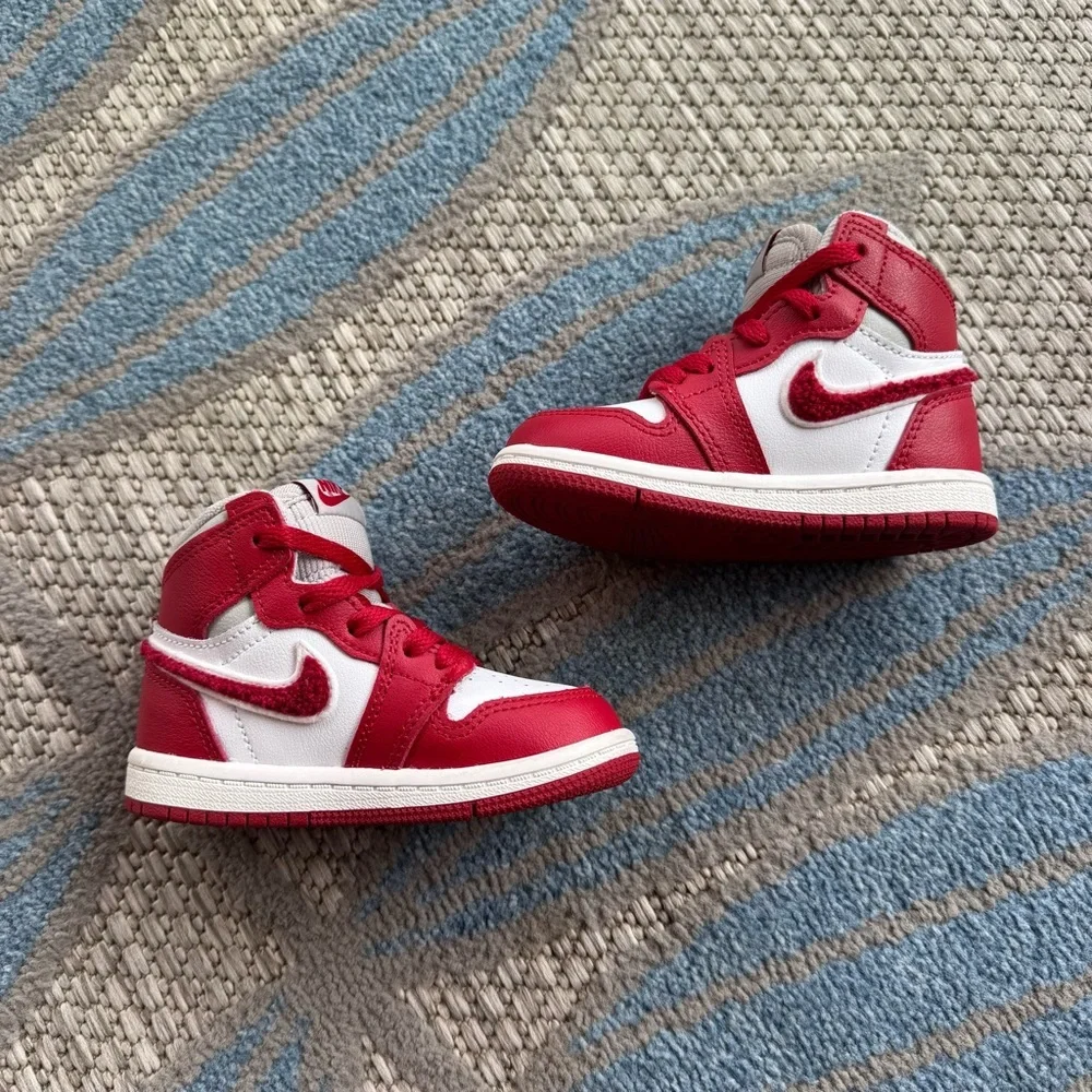 Nike Air Jordan 1 Retro High‎ OG (TD) Toddlers' Shoes Red White Size 6C